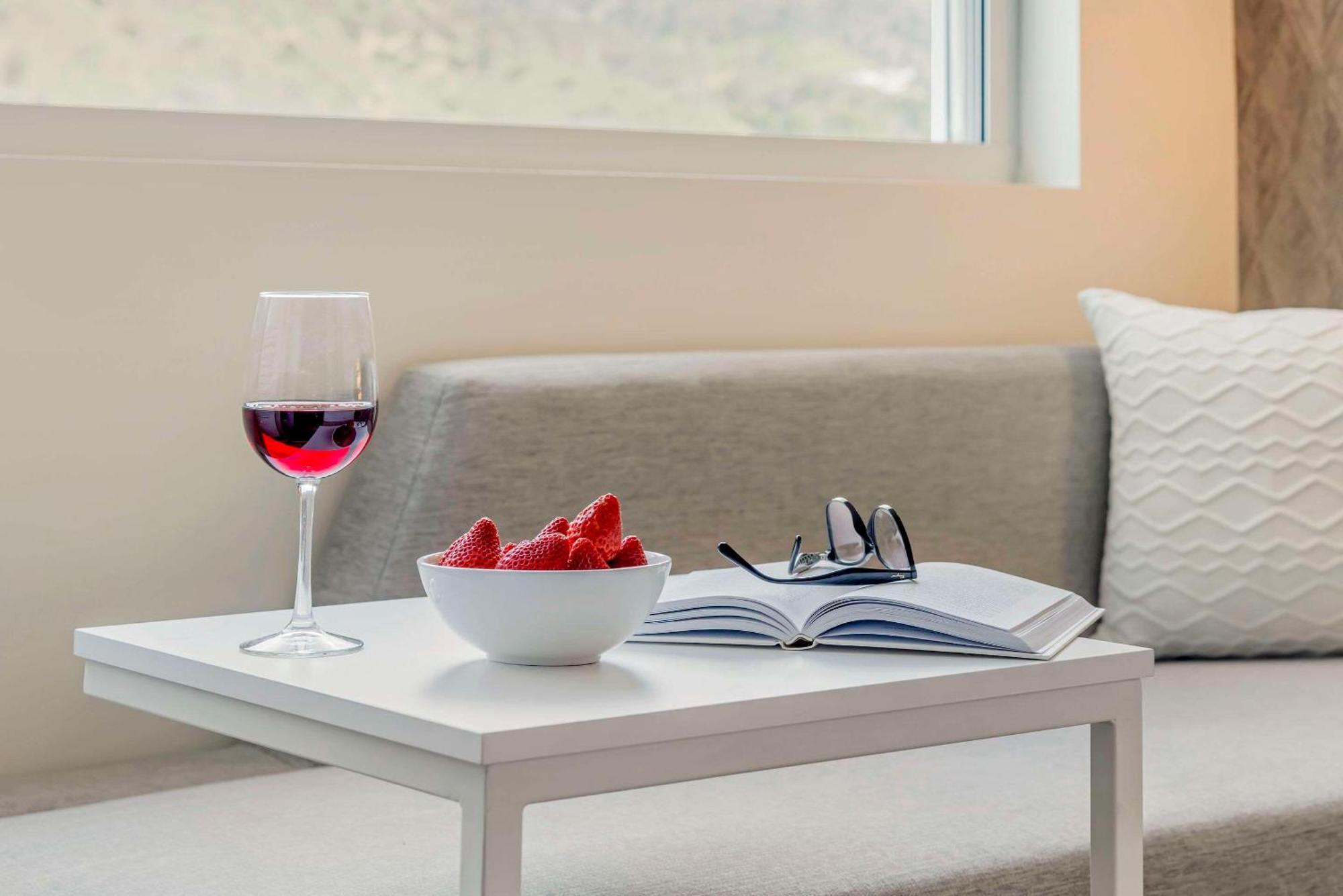 Cambria Hotel Burbank Airport Luaran gambar