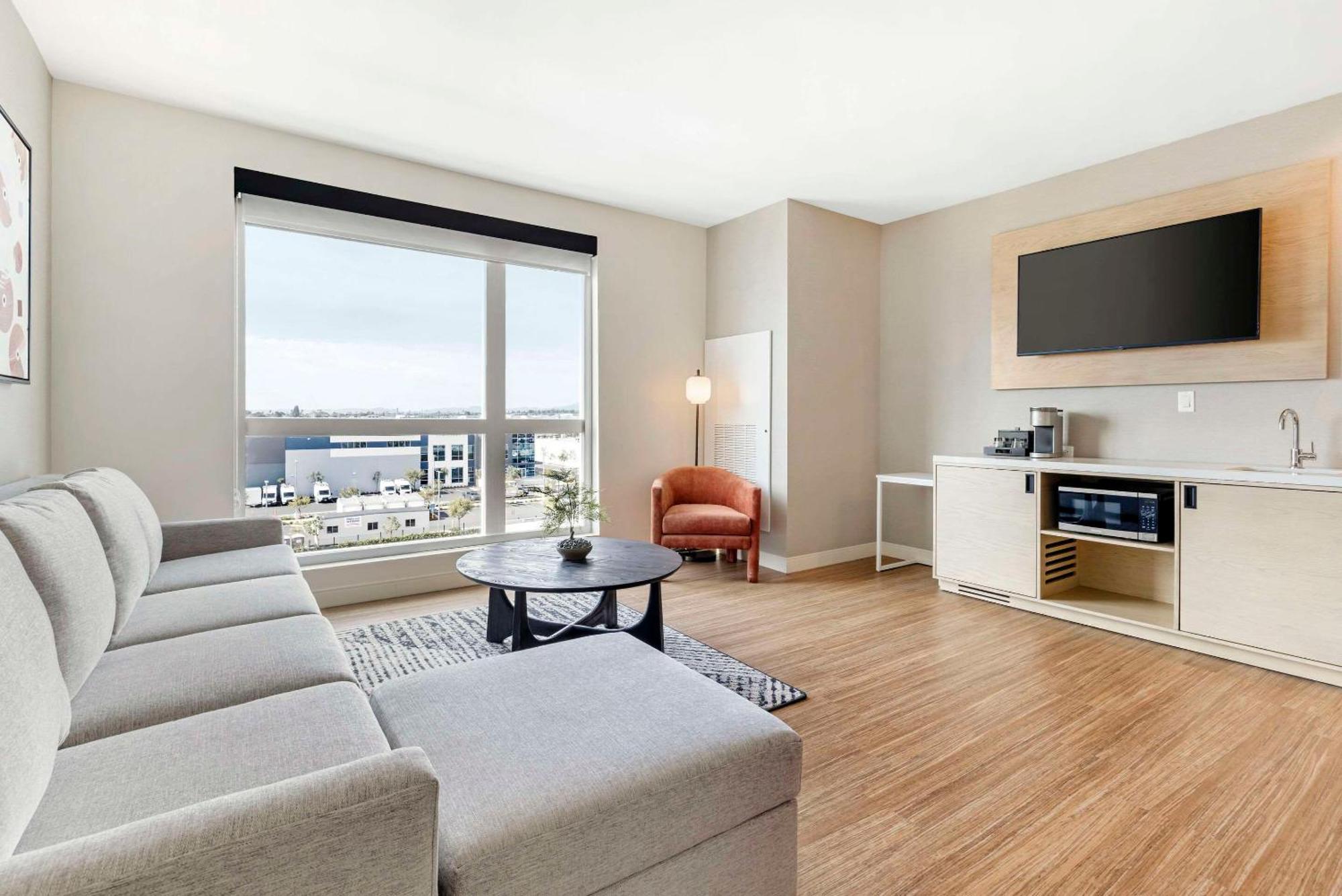 Cambria Hotel Burbank Airport Luaran gambar