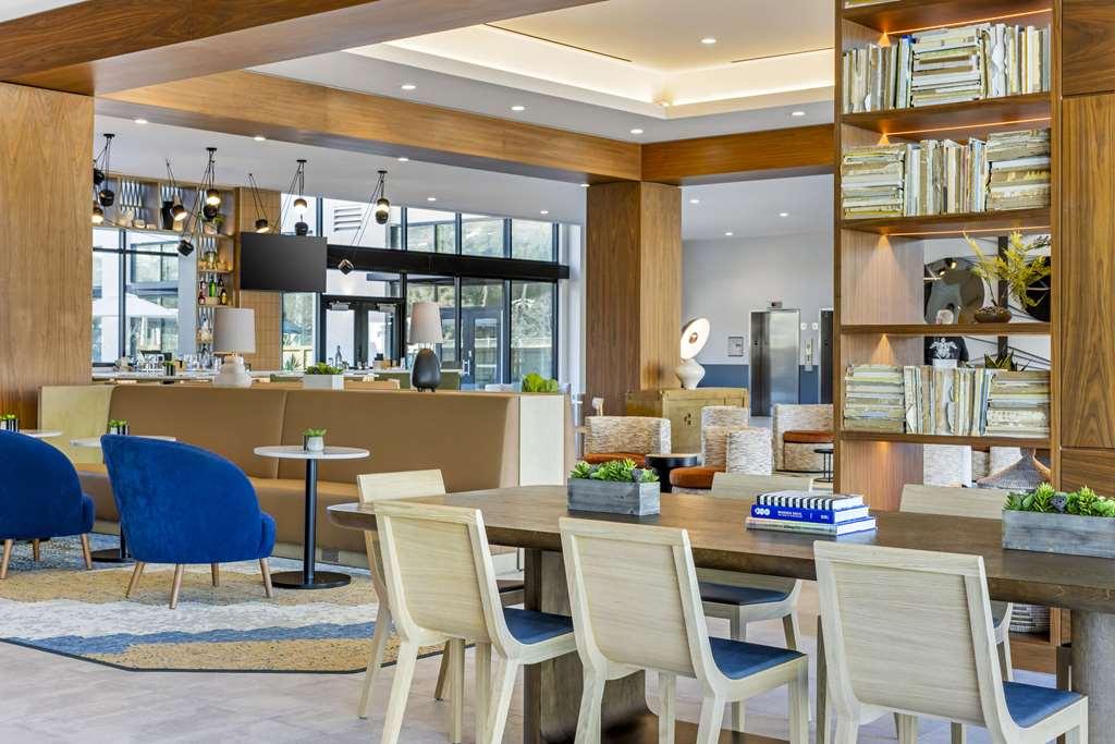 Cambria Hotel Burbank Airport Restoran gambar