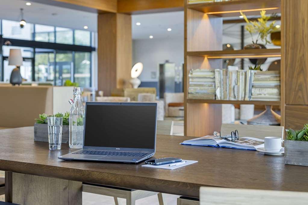 Cambria Hotel Burbank Airport Restoran gambar